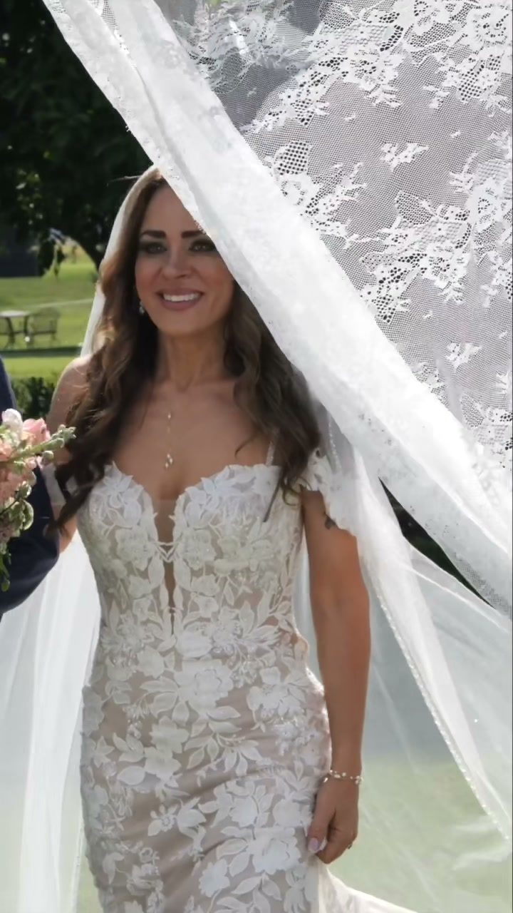 Scenic outdoor meadow wedding ceremony view in Pennsylvania